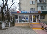 Объемные световые буквы из акрила и оформление витрин